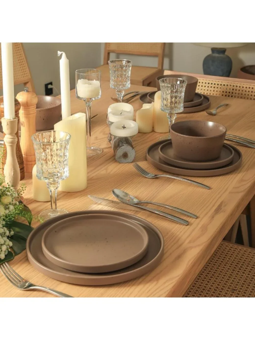 Modern Stoneware 16-Piece Dinnerware Set, Matte Brown Plates & Bowls, Service